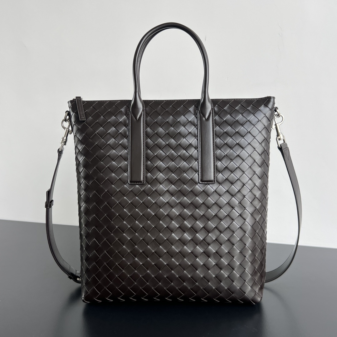 보테가베네타 Bottega Veneta Intrecciato Zipped North-South Tote in Dark Brown