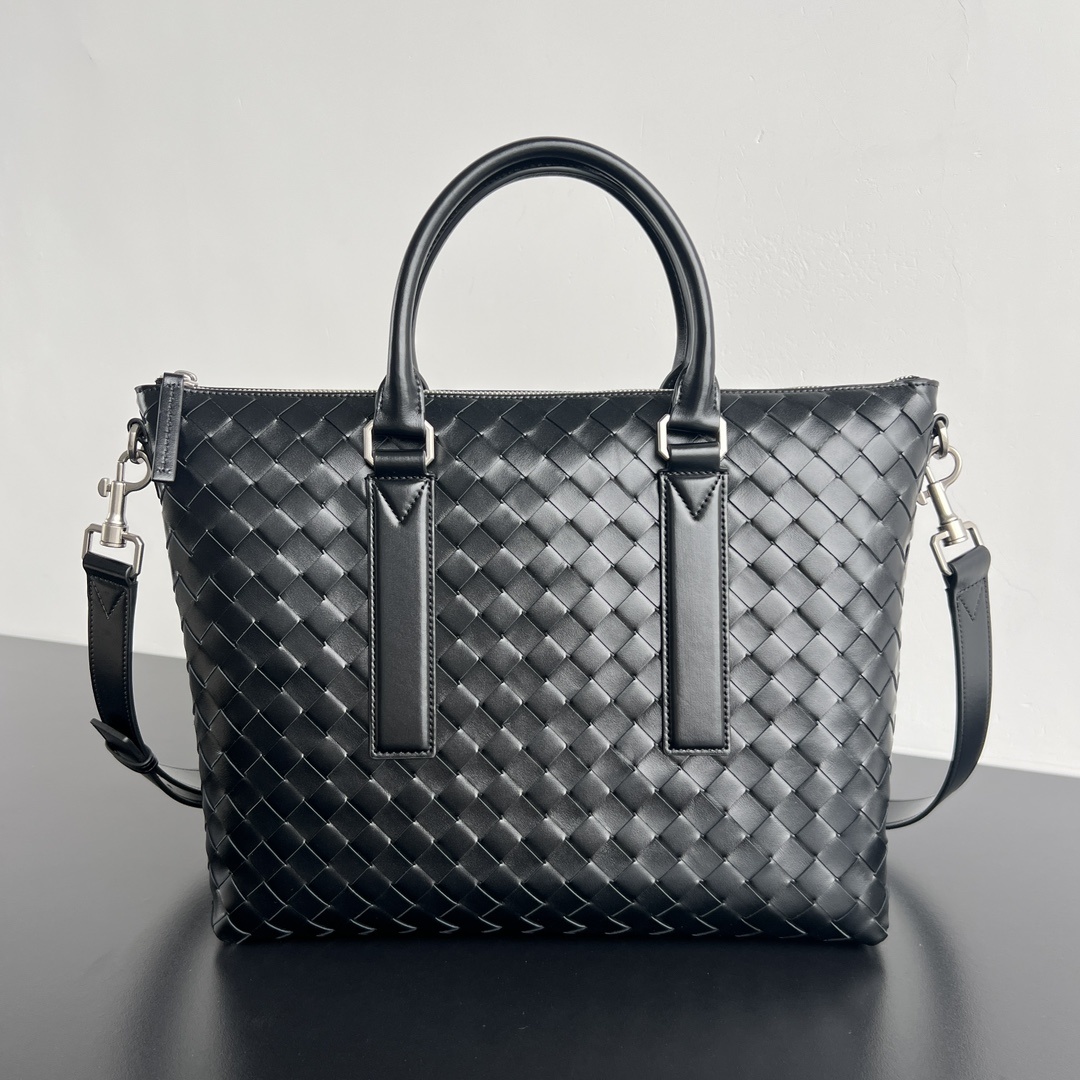 보테가베네타 Bottega Veneta Black Intrecciato Briefcase