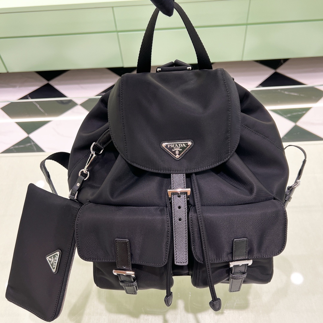 프라다 Prada Medium Re-Nylon Backpack with Pouch - Black