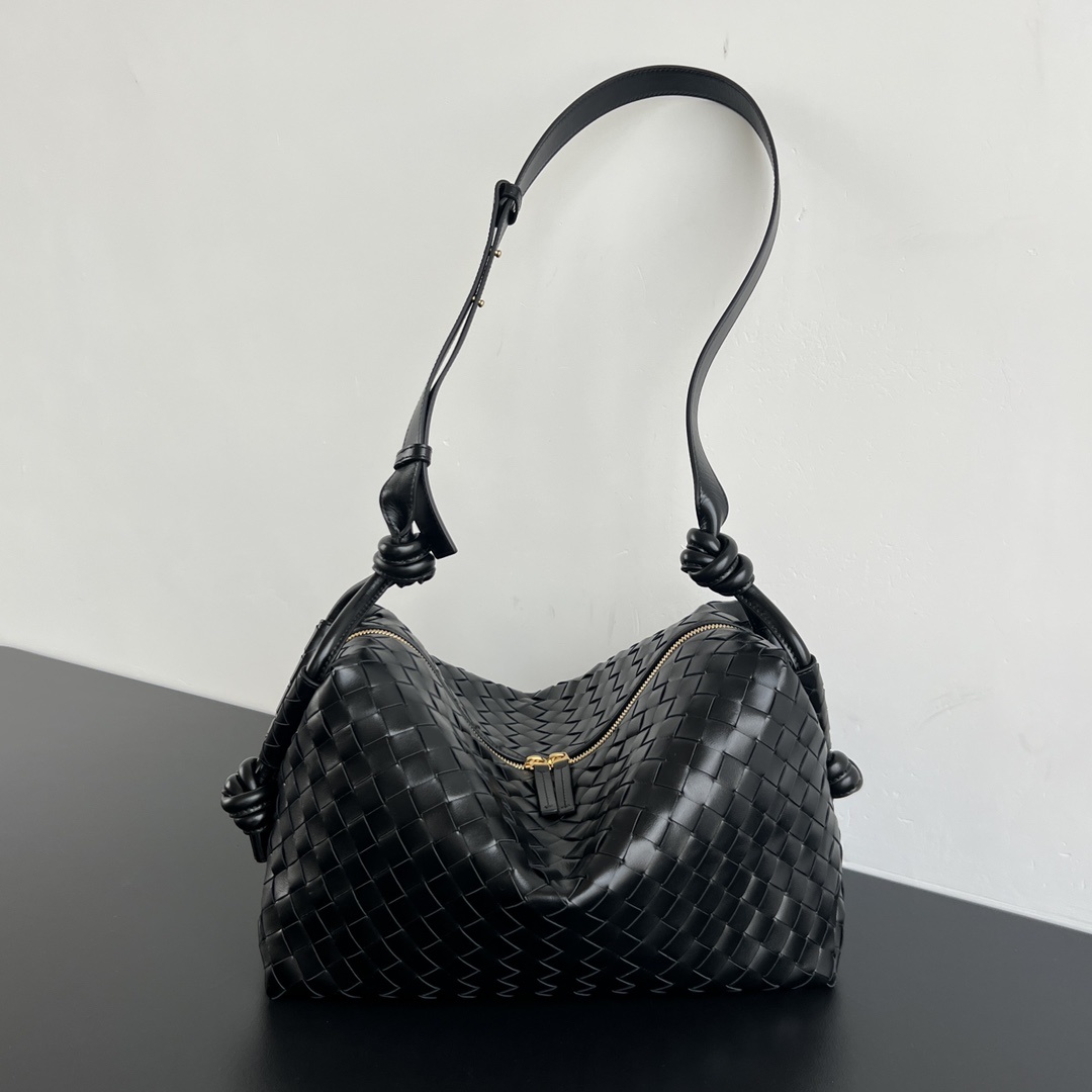 보테가베네타 Bottega Veneta Intrecciato Nodo Shoulder Bag Black