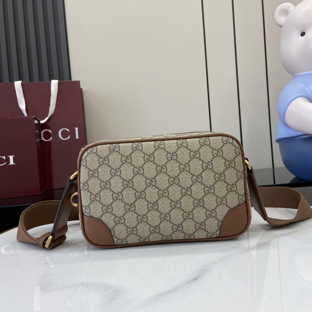 구찌 Gucci GG Supreme Canvas Small Crossbody Bag – Beige and Brown
