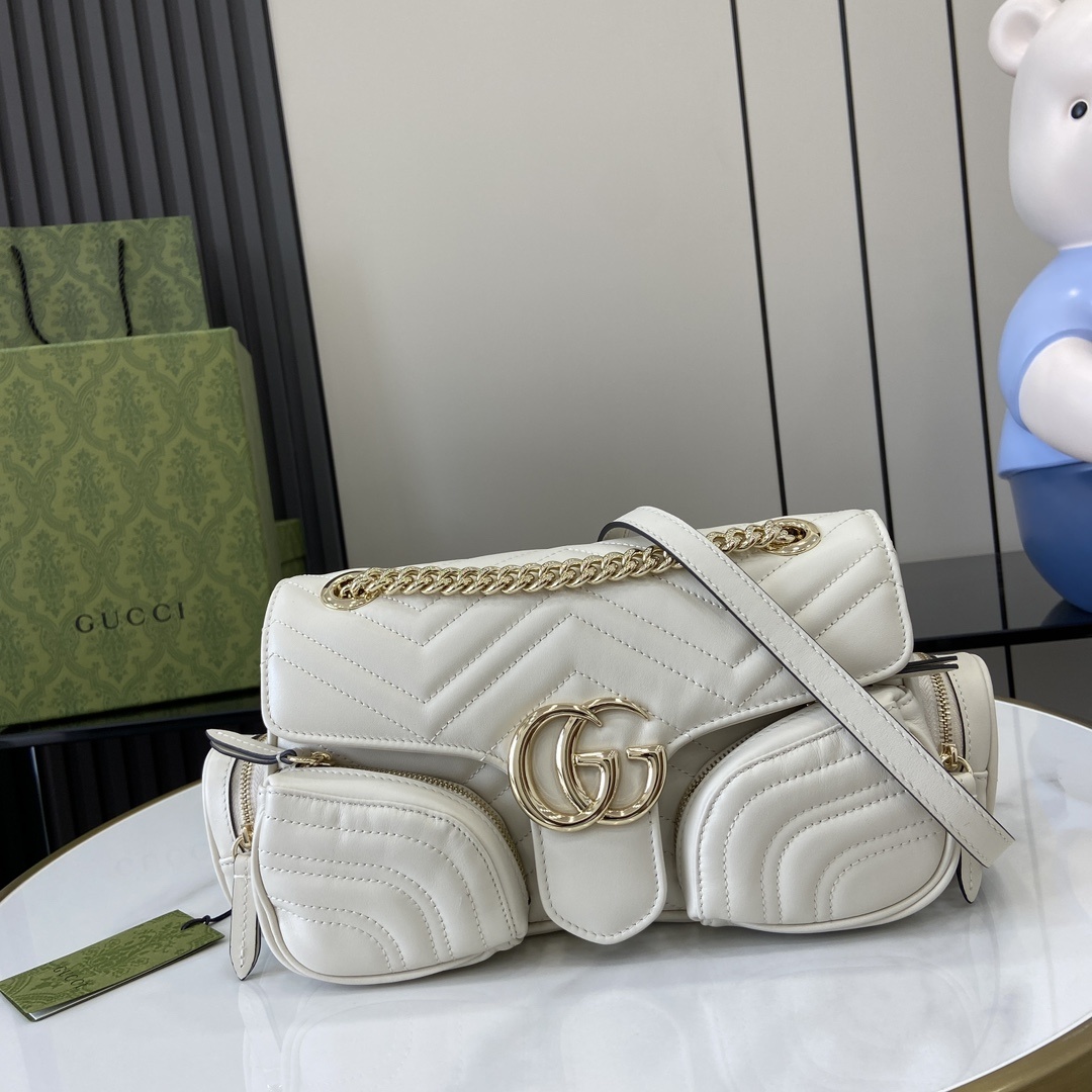 구찌 GG 마몬트 멀티 포켓 숄더백 화이트