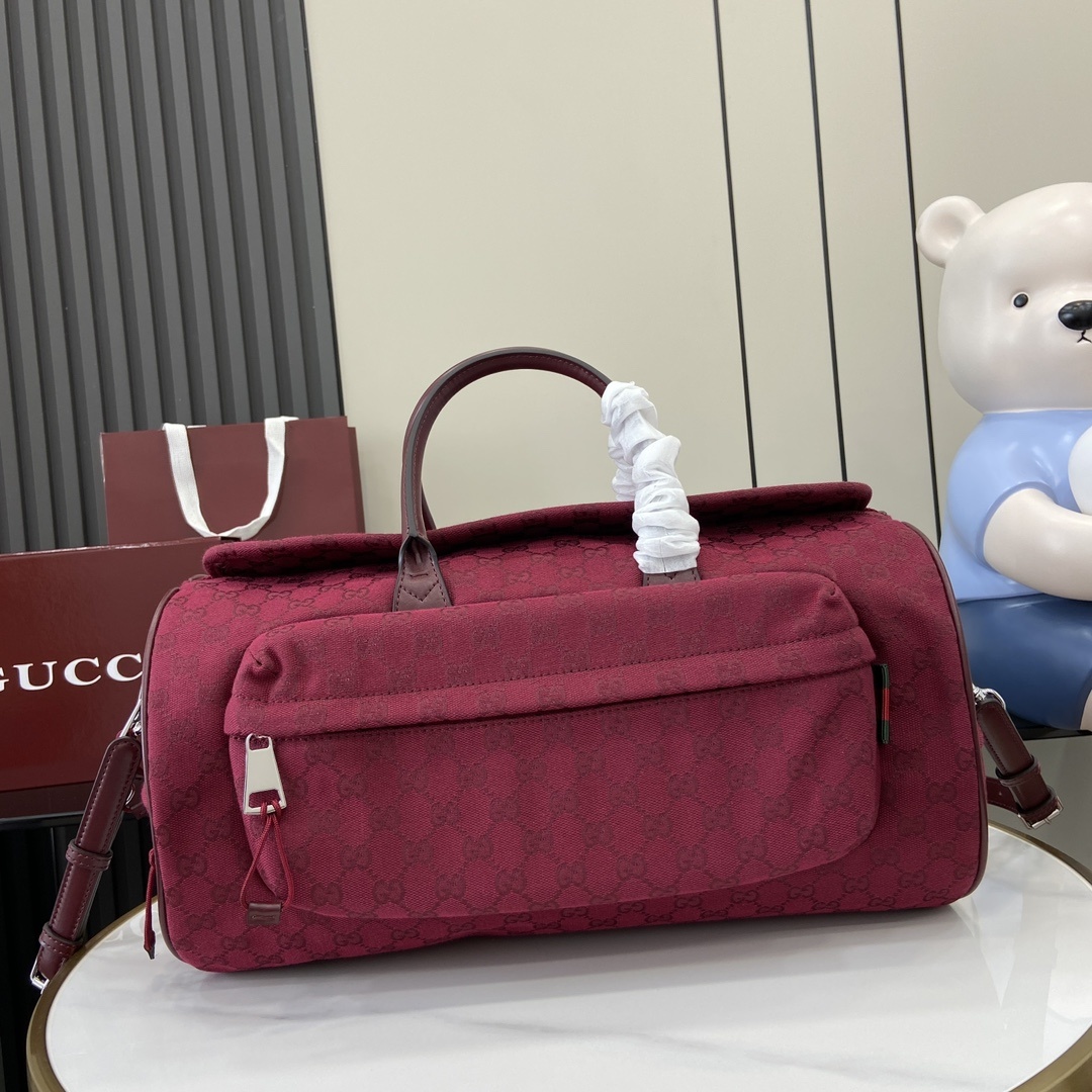 구찌 미디엄 GG 더플백