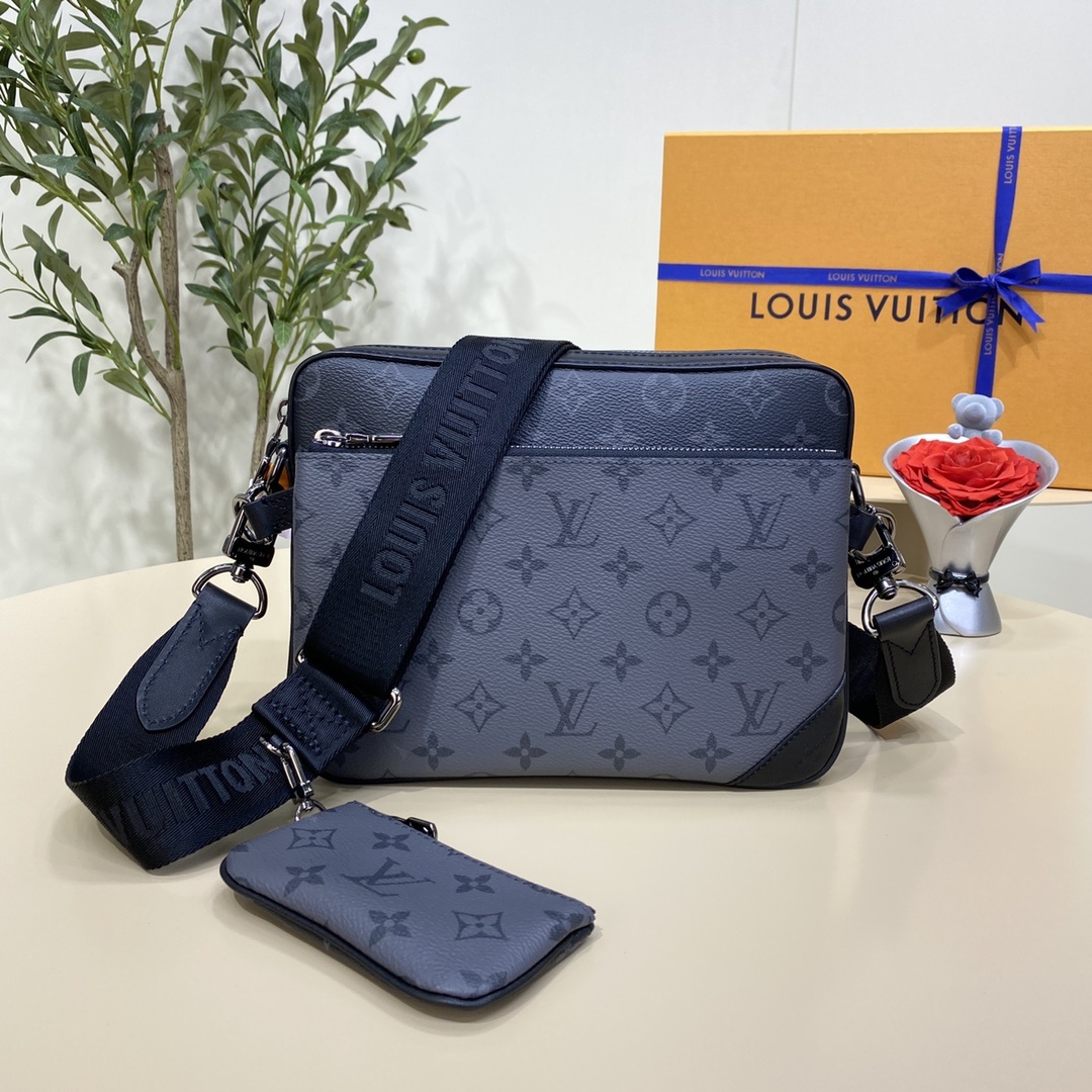 루이비통 Louis Vuitton Trio Messenger Bag in Monogram Eclipse Reverse Grey and black