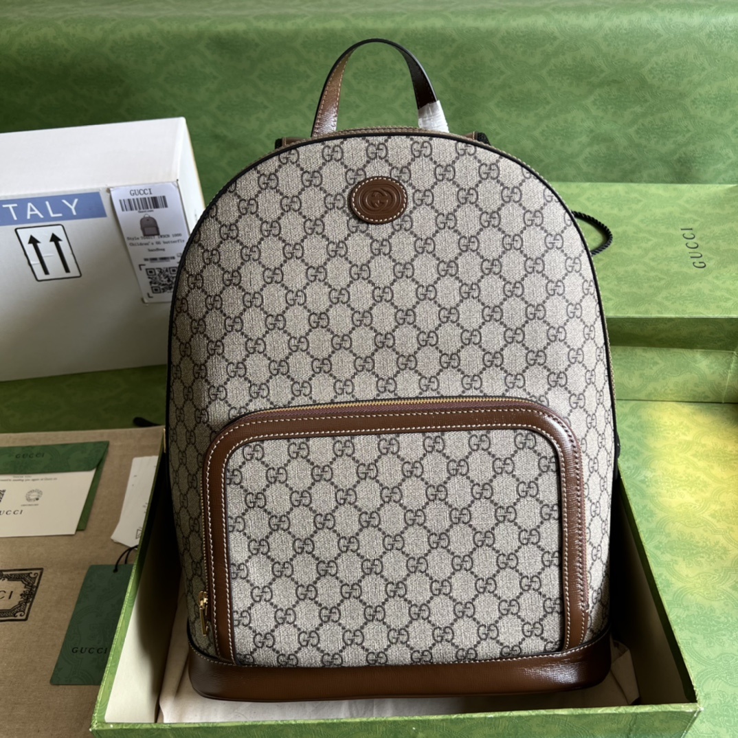 구찌 Gucci GG Supreme Canvas Backpack with Interlocking G Beige and brown