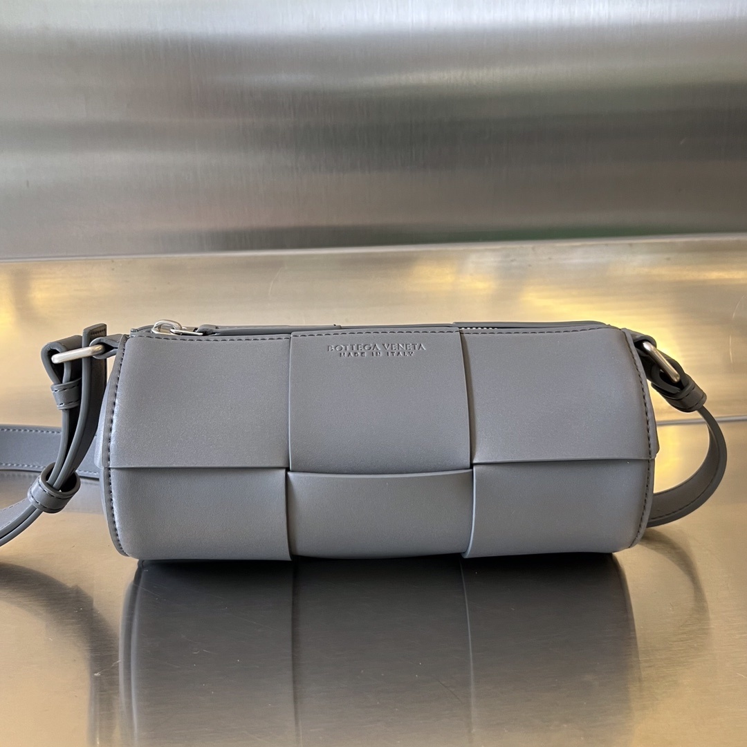 보테가베네타 Bottega Veneta Small Canette Bag Grey