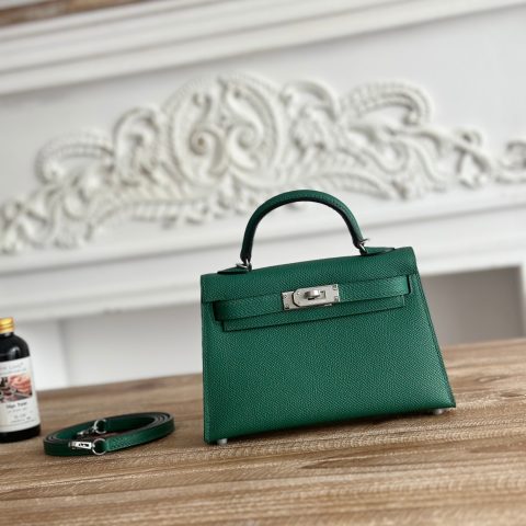 에르메스 Hermès Kelly Sellier Bag in Green