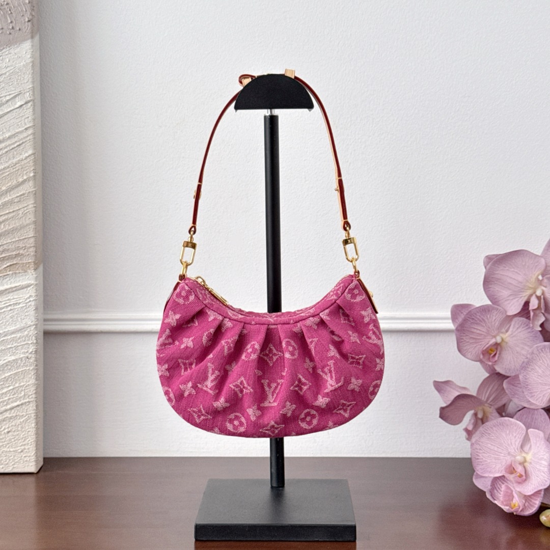 루이비통 Louis Vuitton Pink Monogram Denim Gathered Shoulder Bag