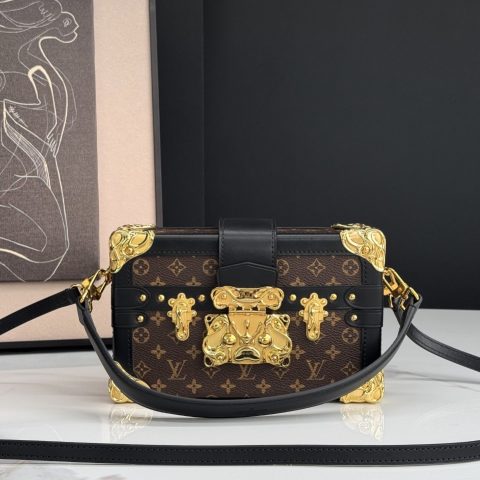 루이비통 Louis Vuitton Petite Malle Monogram Canvas Bag Brown