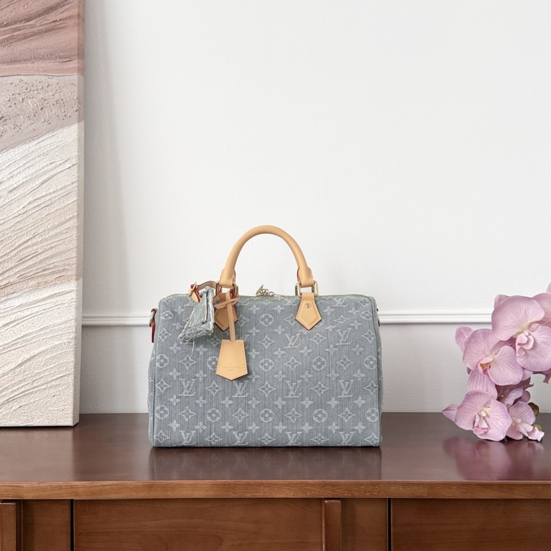 루이비통 Louis Vuitton Speedy Soft 30 Washed Gray