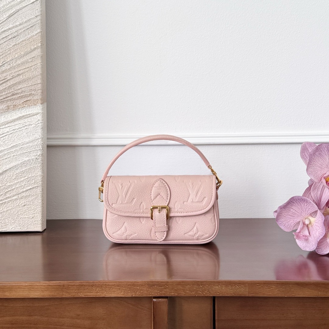 루이비통 Louis Vuitton Nano Diane Bag in Opal Pink Monogram Empreinte Leather