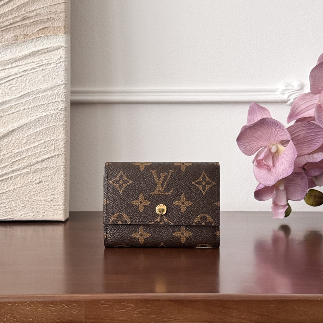 루이비통 Louis Vuitton Victorine Wallet Brown