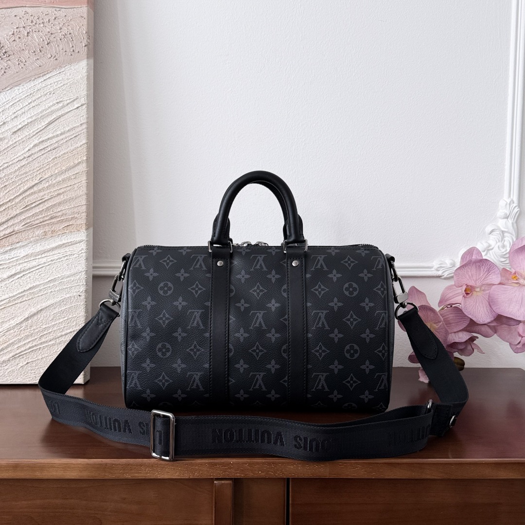 루이비통 Louis Vuitton Keepall Bandoulière 35 Monogram Eclipse Black and Gray