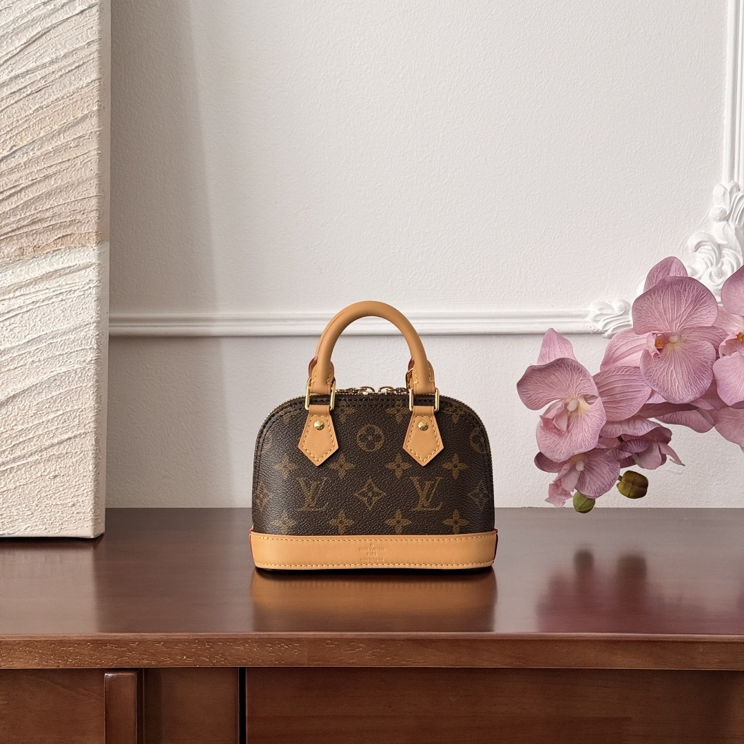 루이비통 Louis Vuitton Nano Alma Monogram Canvas Brown
