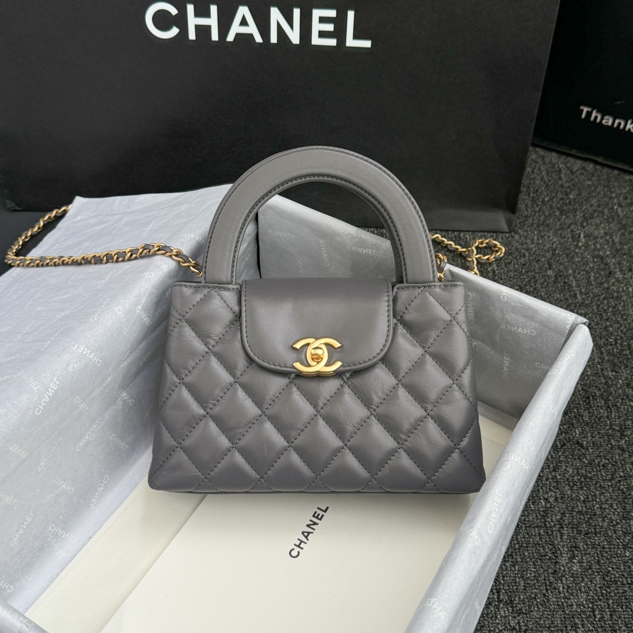 샤넬 Chanel Mini Kelly Top Handle Shopping Bag — Gray