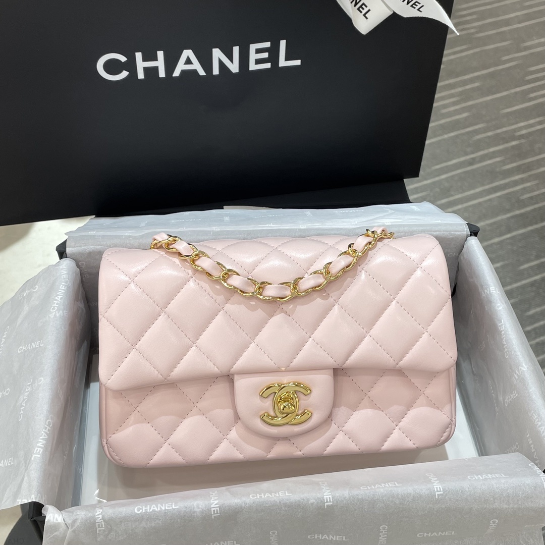 샤넬 Chanel Classic Flap Bag Light Pink