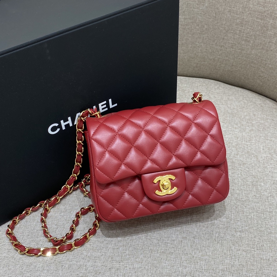 샤넬 Chanel Mini Square Classic Flap Bag in Red Lambskin